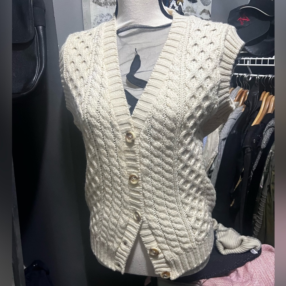 Moffat wollens  from Scotland vintage beige wool vest woman